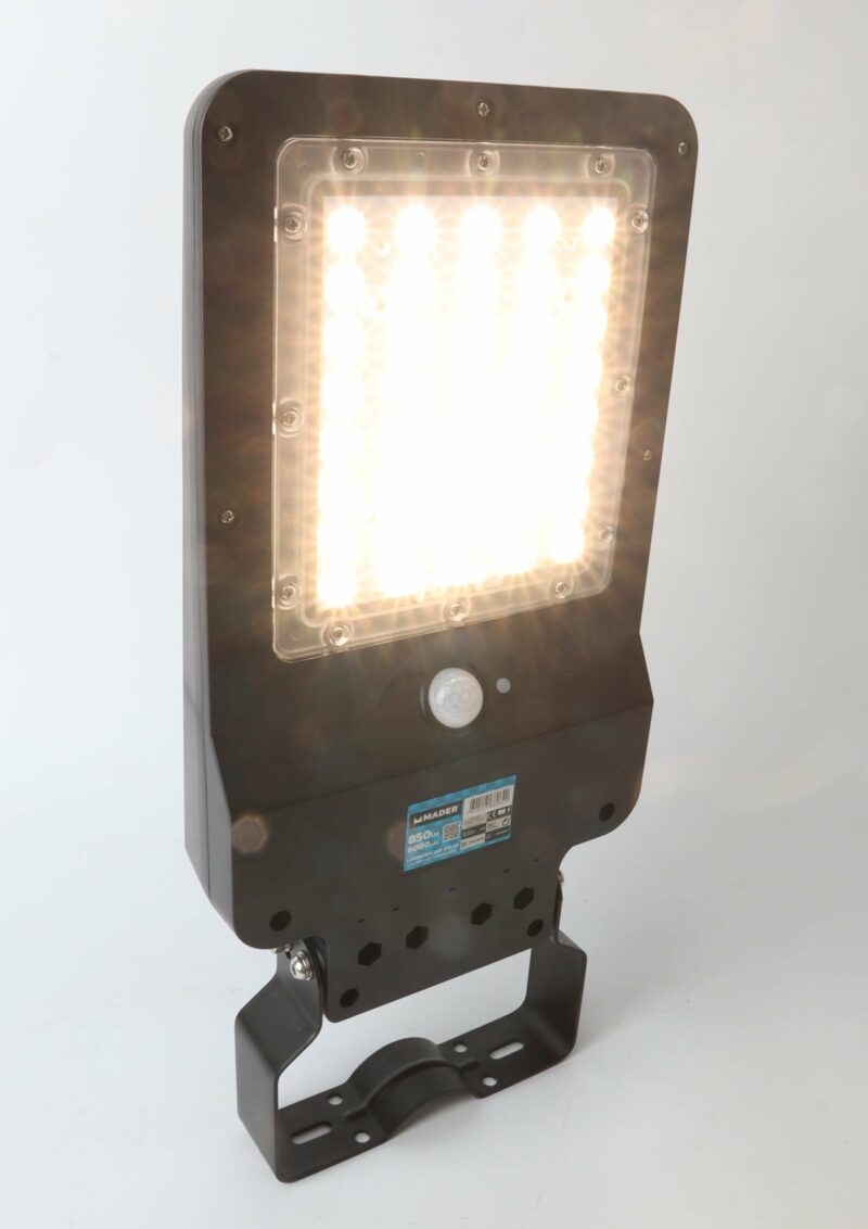 MADER 68084 - Luminaria Led, 850 Lm, Panel Solar - Imagen 4